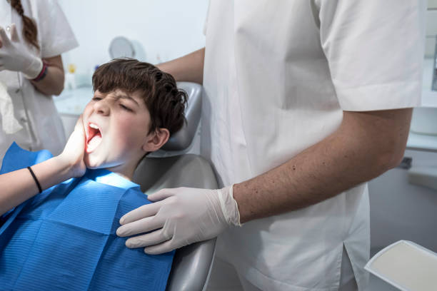 Best Emergency Dentist for Knocked-Out Tooth in Taos, MO
